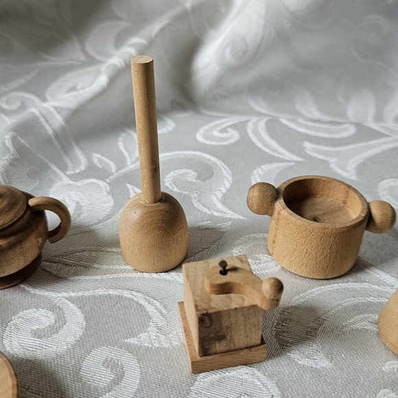 Vintage Wooden Cooking Set For Dolls - Picture 5 of 12